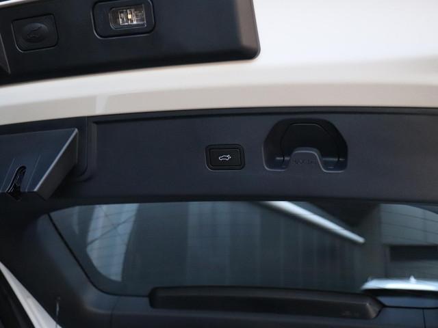 Lynk & Co 02