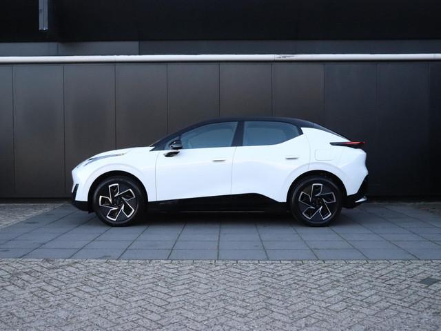 Lynk & Co 02