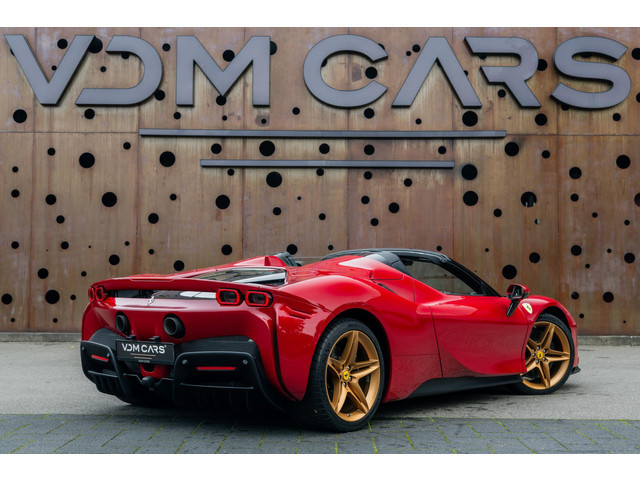 Ferrari SF90 Spider