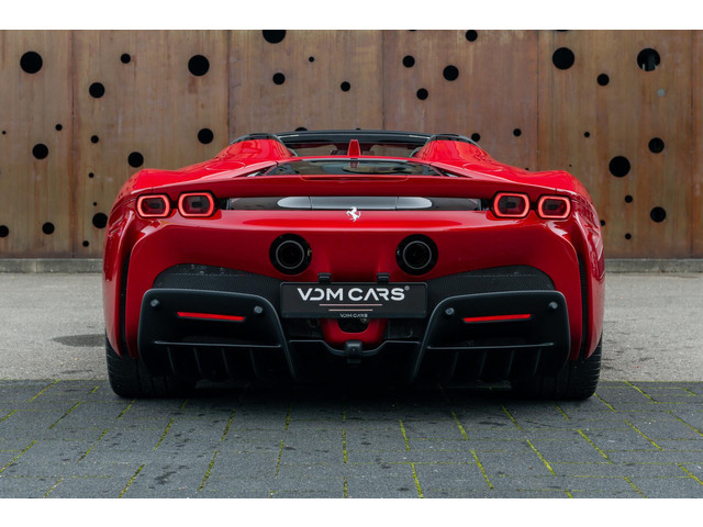 Ferrari SF90 Spider