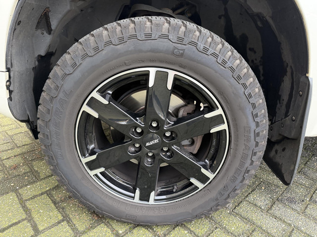 Mercedes-Benz X-Klasse