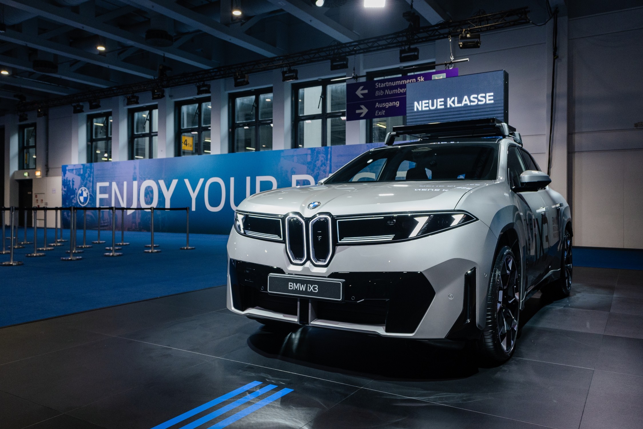 p90618343-lbmw-neue-klasse