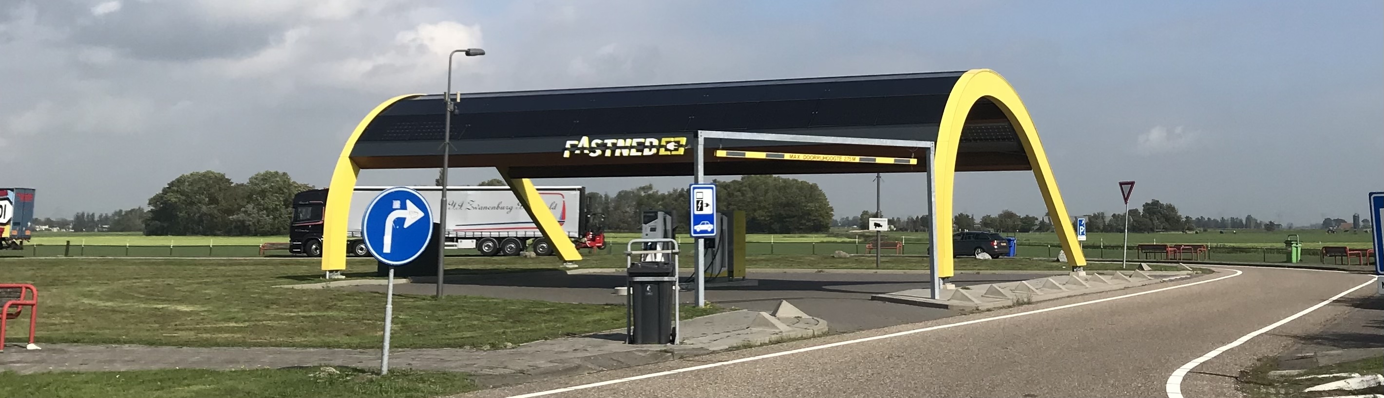 Kosten auto opladen langs snelweg