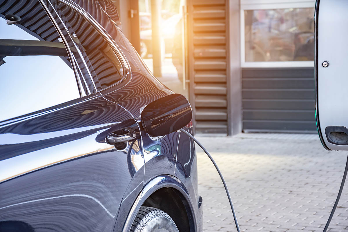 Elektrische auto leasen: de voors en tegens op een rij