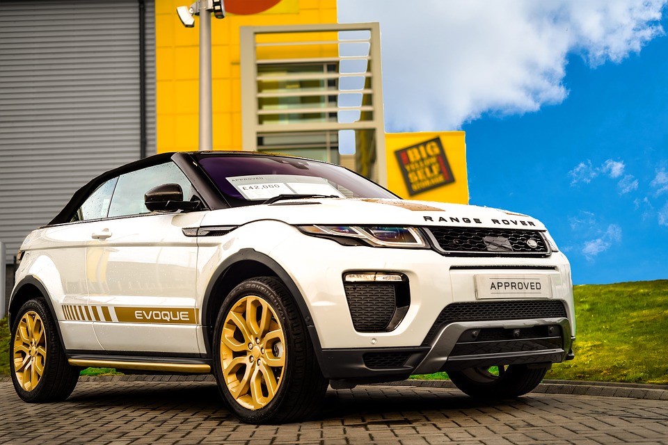 Range Rover Evoque en copycat Landwind X7