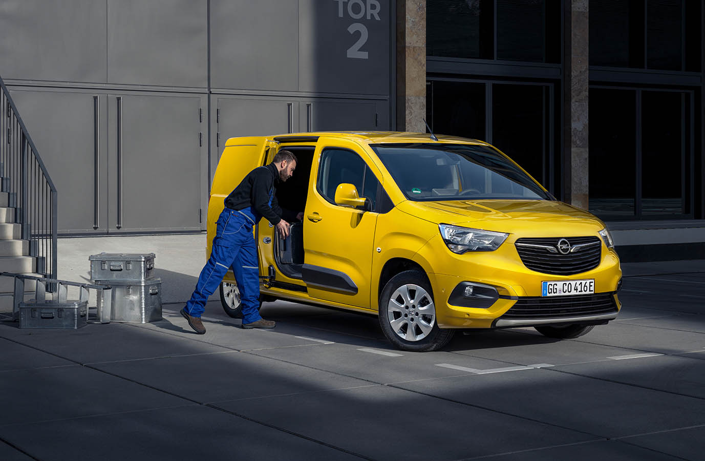 opel-combo-e