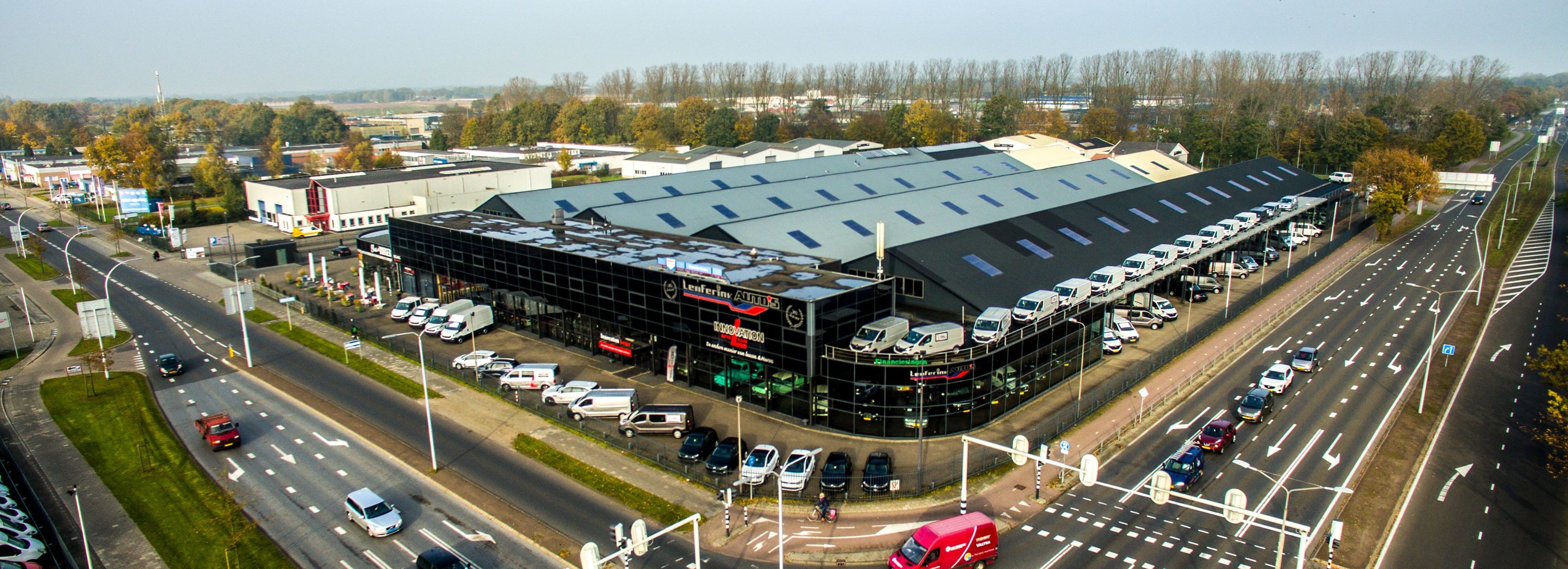 Dealer in de Spotlight: Lenferink Auto's BV - 16.000 m2 aan keuze